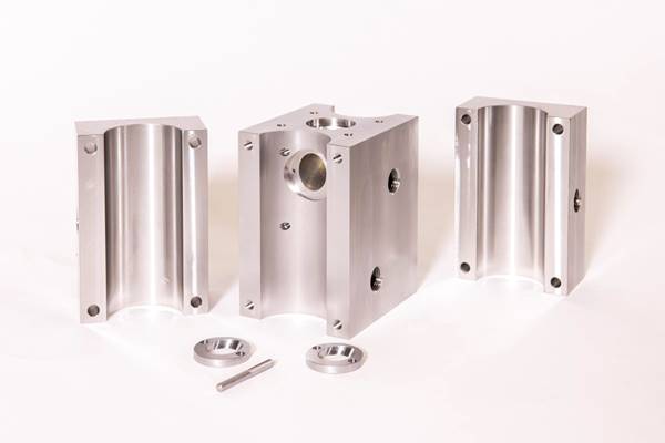 Usinage mécanique - Composants métalliques de précision, par pièces uniques ou en petites séries, pour les assemblages soudés ou en tôle.